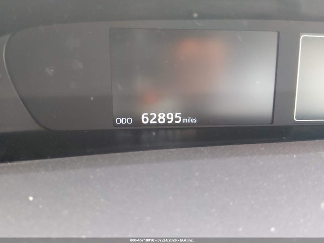 JTDKARFU6L3122451 Toyota Prius Le