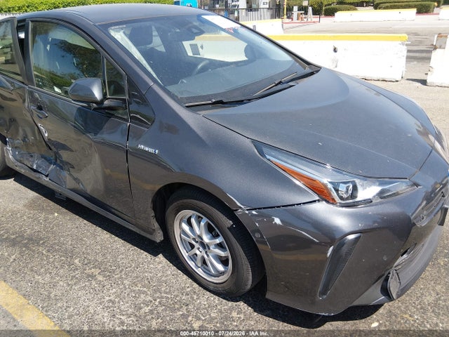 JTDKARFU6L3122451 Toyota Prius Le