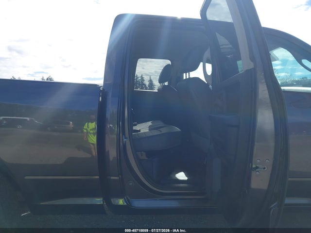 45710059 :رقم المزاد ، 1C6RR6FG6HS844748 vin ، 2017 Ram 1500 Tradesman  4x2 6'4 Box مزاد بيع