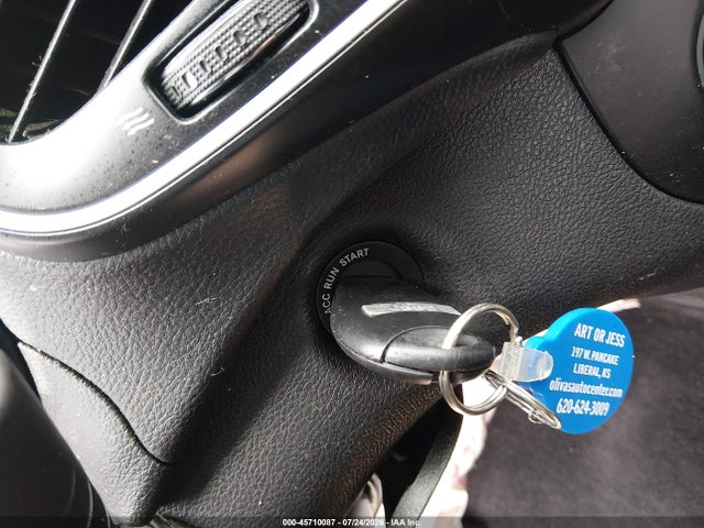Продаж на аукціоні авто 2019 Jeep Cherokee Latitude Fwd, vin: 1C4PJLCB9KD160223, номер лоту: 45710087