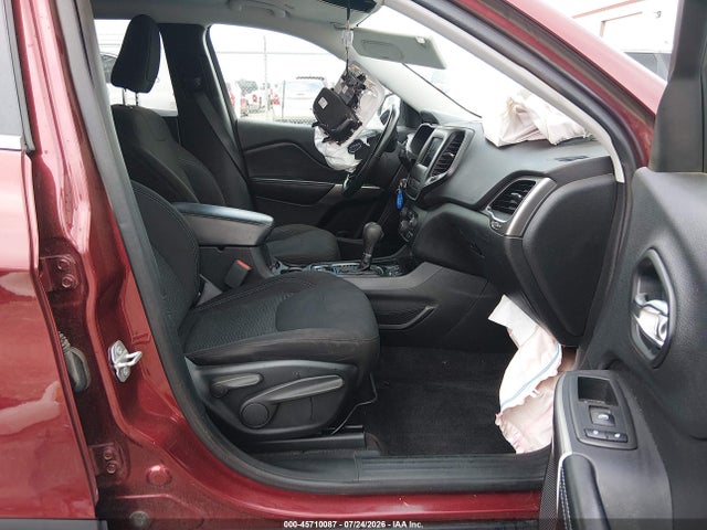Продаж на аукціоні авто 2019 Jeep Cherokee Latitude Fwd, vin: 1C4PJLCB9KD160223, номер лоту: 45710087