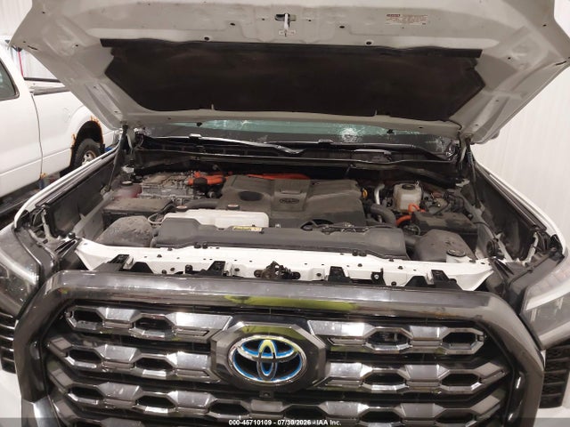 Продажа на аукционе авто 2024 Toyota Tundra Hybrid Platinum 4wd, vin: 5TFNC5DBXRX041889, номер лота: 45710109