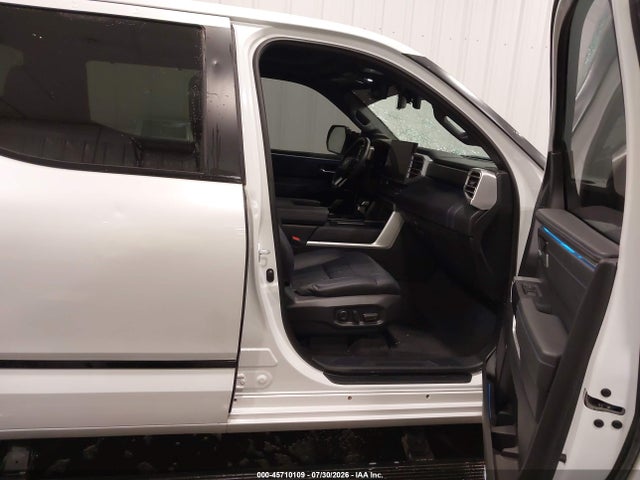 Продажа на аукционе авто 2024 Toyota Tundra Hybrid Platinum 4wd, vin: 5TFNC5DBXRX041889, номер лота: 45710109