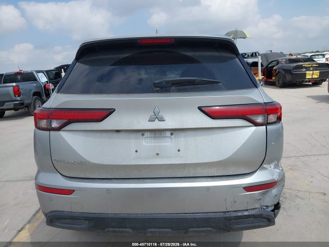 45710116 :رقم المزاد ، JA4J3TA88NZ015506 vin ، 2022 Mitsubishi Outlander Es 2.5 2wd مزاد بيع