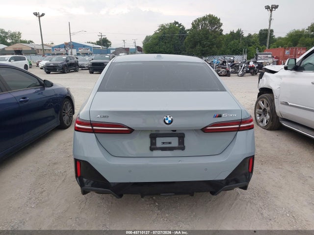 2025 Bmw 530i Xdrive მანქანა იყიდება აუქციონზე, vin: WBA53FJ05SCU17207, აუქციონის ნომერი: 45710127