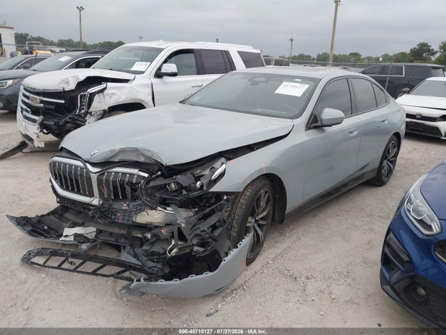 2025 Bmw 530i Xdrive მანქანა იყიდება აუქციონზე, vin: WBA53FJ05SCU17207, აუქციონის ნომერი: 45710127
