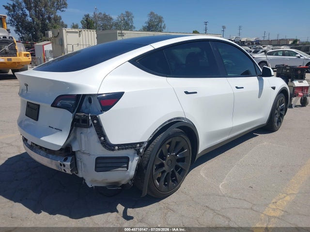 5YJYGDEE3MF224221 Tesla Model Y Long Range Dual Motor All-wheel Drive