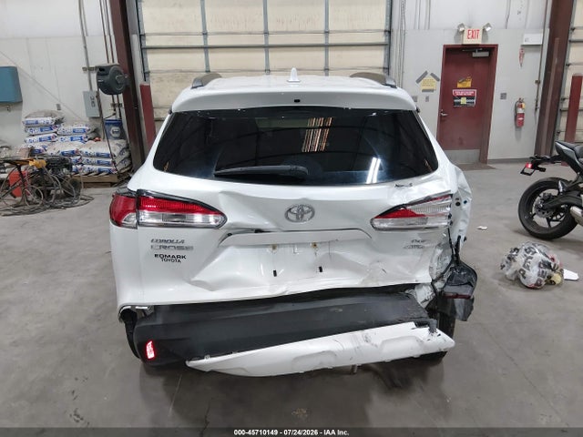 7MUBAABG0NV004114 Toyota Corolla Cross Le