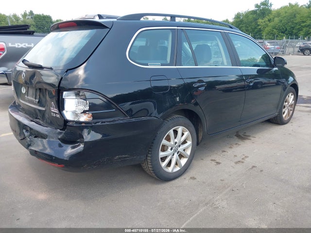 2013 Volkswagen Jetta Sportwagen 2.5l Se მანქანა იყიდება აუქციონზე, vin: 3VWPP7AJ1DM669470, აუქციონის ნომერი: 45710155