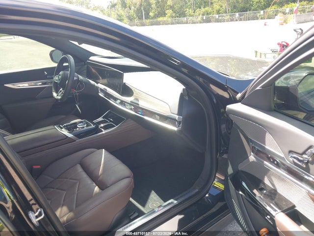 45710157 :رقم المزاد ، WBY53EJ01PCN59170 vin ، 2023 Bmw I7 Xdrive60 مزاد بيع