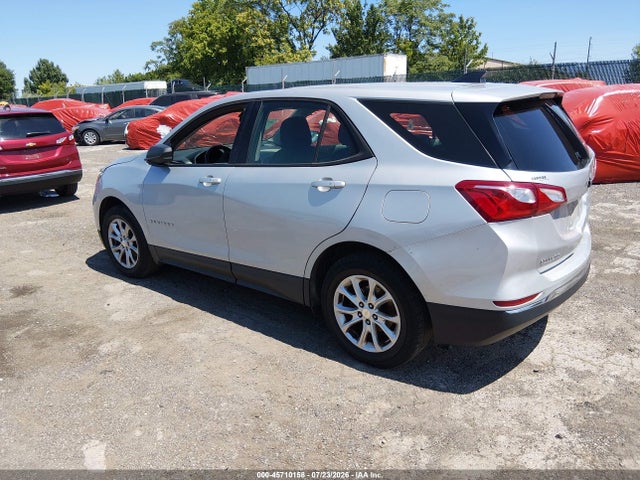 3GNAXHEV0JL130973 Chevrolet EQUINOX LS
