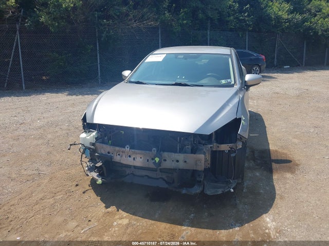 3MZBM1V79EM101628 Mazda Mazda3 I Touring