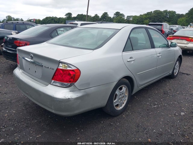 Продажа на аукционе авто 2006 Toyota Camry Le, vin: 4T1BE32K66U743429, номер лота: 45710230
