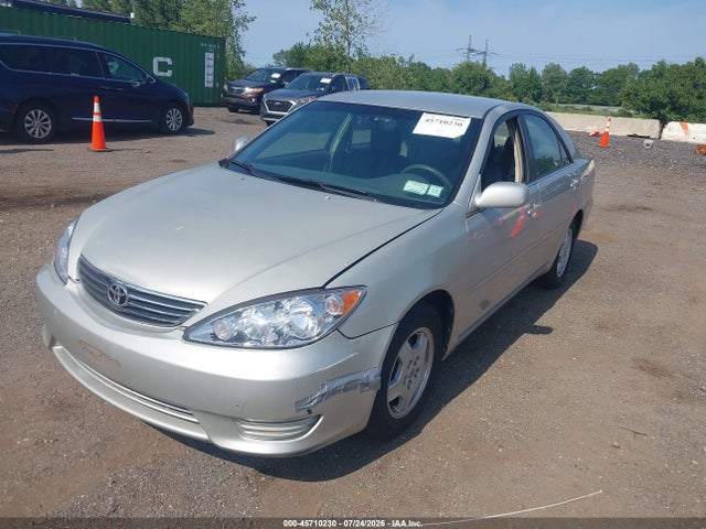 Продажа на аукционе авто 2006 Toyota Camry Le, vin: 4T1BE32K66U743429, номер лота: 45710230