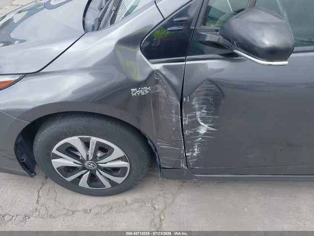 Toyota Prius Prime Plus 2018 JTDKARFPXJ3075495 Image 6