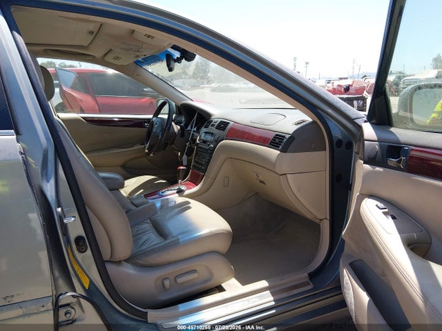Aukcja sprzedaży 2002 Lexus Es 300, vin: JTHBF30G020057256, numer aukcji: 45710255