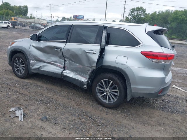 Toyota Highlander Xle 2019 5TDJZRFH6KS718339 Image 3