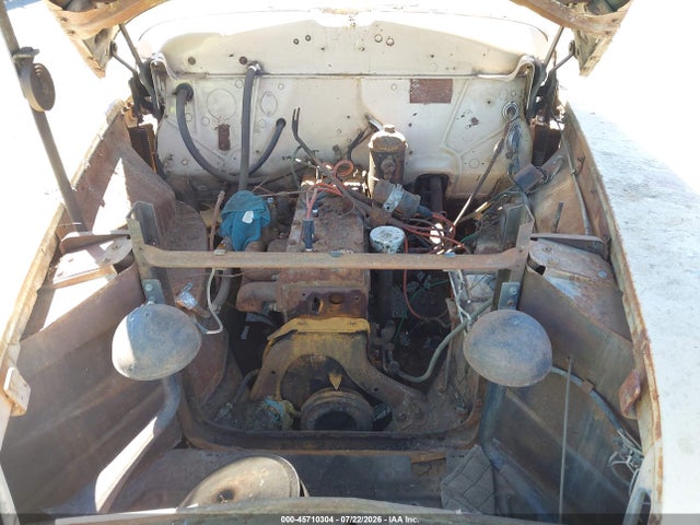 45710304 :رقم المزاد ، 70699850 vin ، 1948 Chrysler 4 Door Sedan مزاد بيع