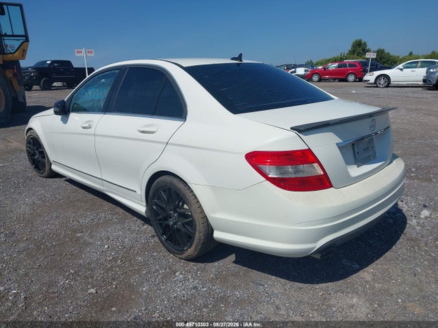 Продаж на аукціоні авто 2011 Mercedes-benz C 300 Sport 4matic, vin: WDDGF8BB7BR169284, номер лоту: 45710303