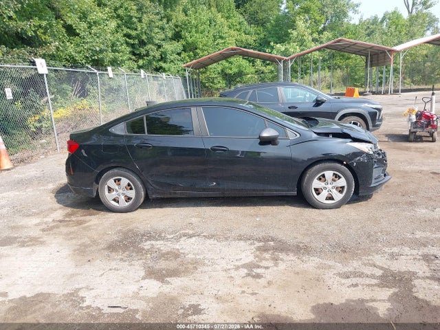 45710345 :رقم المزاد ، 1G1BC5SM0G7260356 vin ، 2016 Chevrolet Cruze Ls Auto مزاد بيع