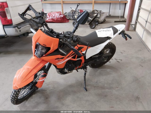 45710393 :رقم المزاد ، MD2J1J408SN201209 vin ، 2025 Ktm 390 Enduro R مزاد بيع