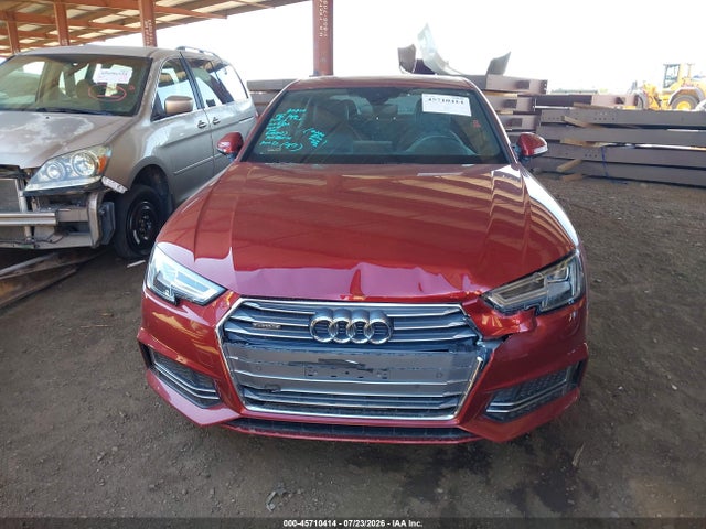Продажа на аукционе авто 2018 Audi A4 2.0t Premium/2.0t Tech Premium, vin: WAUENAF45JA069525, номер лота: 45710414