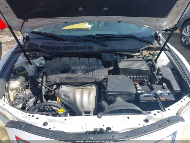 45710420 :رقم المزاد ، 4T4BF3EK7AR064390 vin ، 2010 Toyota Camry Le مزاد بيع