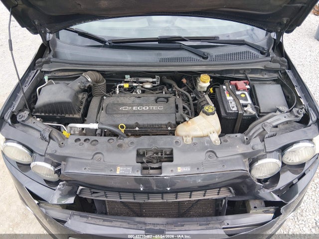 45710462 :رقم المزاد ، 1G1JC5SH1F4137129 vin ، 2015 Chevrolet Sonic Lt Auto مزاد بيع
