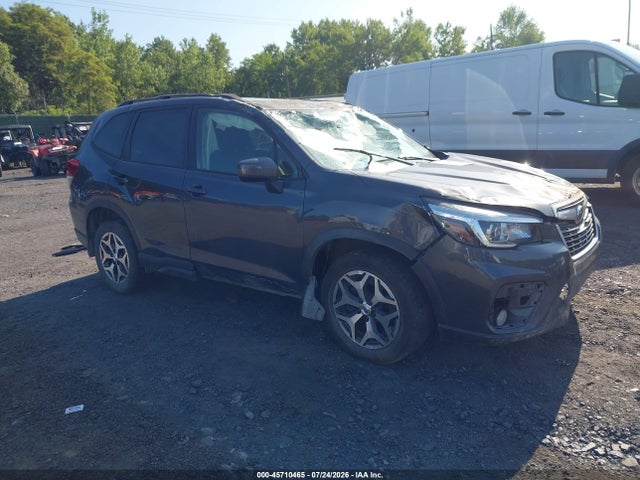 2020 Subaru Forester Premium მანქანა იყიდება აუქციონზე, vin: JF2SKAJC1LH483443, აუქციონის ნომერი: 45710465
