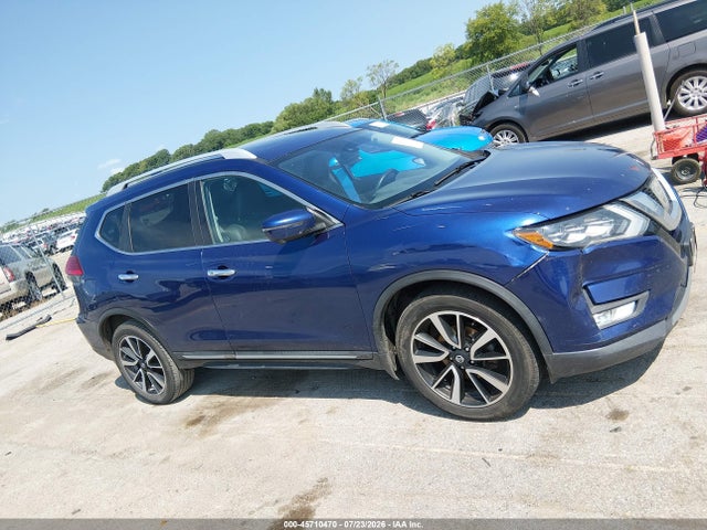 45710470 :رقم المزاد ، 5N1AT2MV0HC780424 vin ، 2017 Nissan Rogue Sl مزاد بيع