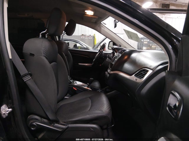 45710505 :رقم المزاد ، 3C4PDCAB5JT273136 vin ، 2018 Dodge Journey Se مزاد بيع