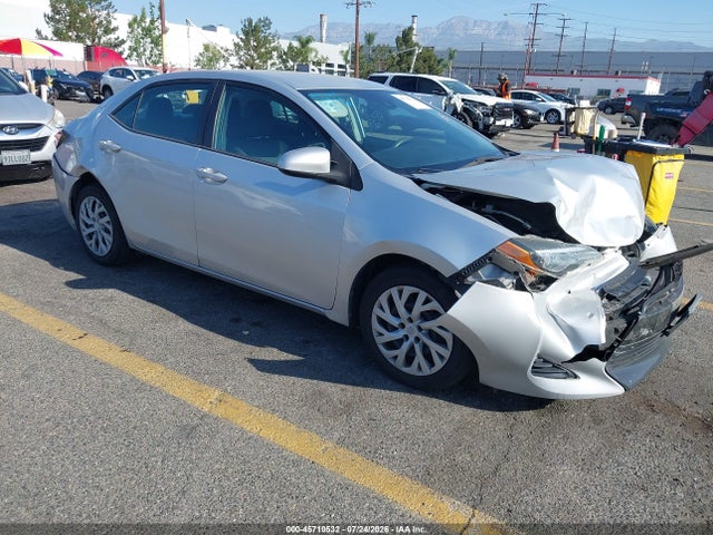 2018 2T1BURHE9JC037783 main image
