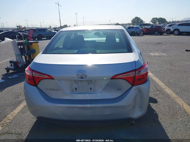 Toyota COROLLA LE 2018 2T1BURHE9JC037783 Image 16