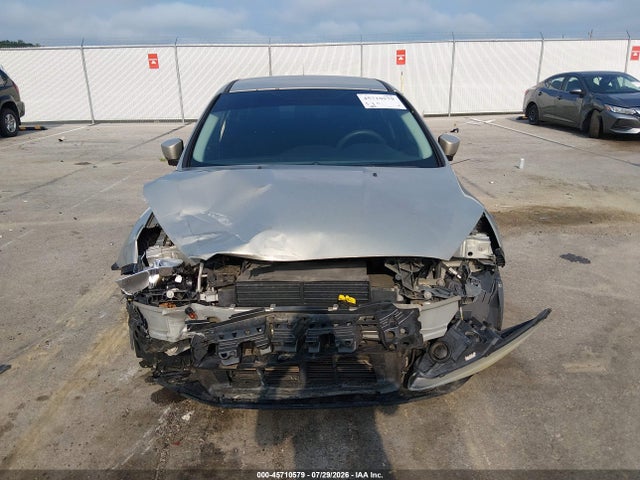2016 Ford Focus Se მანქანა იყიდება აუქციონზე, vin: 1FADP3F2XGL303311, აუქციონის ნომერი: 45710579