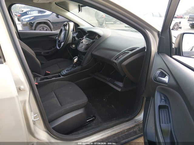 2016 Ford Focus Se მანქანა იყიდება აუქციონზე, vin: 1FADP3F2XGL303311, აუქციონის ნომერი: 45710579