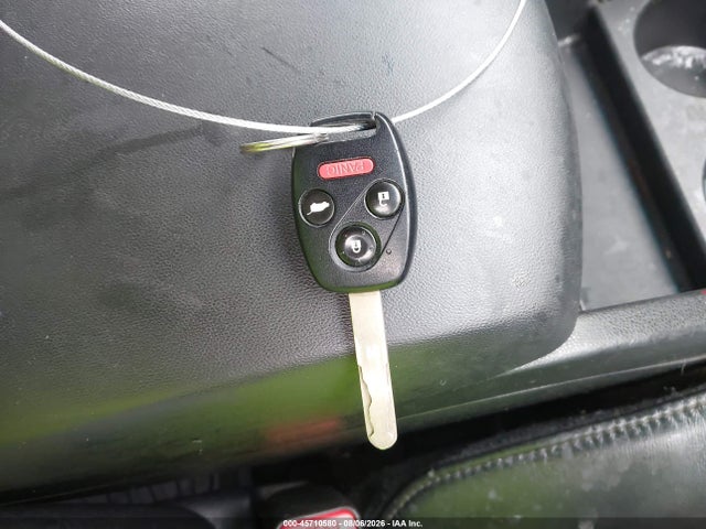 2011 Honda Pilot Touring მანქანა იყიდება აუქციონზე, vin: 5FNYF4H9XBB072601, აუქციონის ნომერი: 45710580
