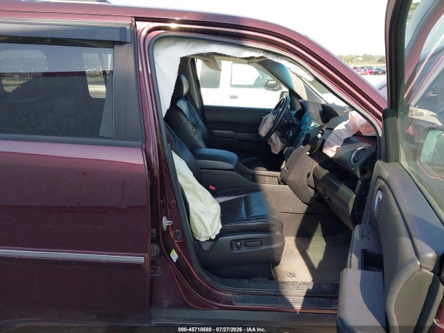 2011 Honda Pilot Touring მანქანა იყიდება აუქციონზე, vin: 5FNYF4H9XBB072601, აუქციონის ნომერი: 45710580