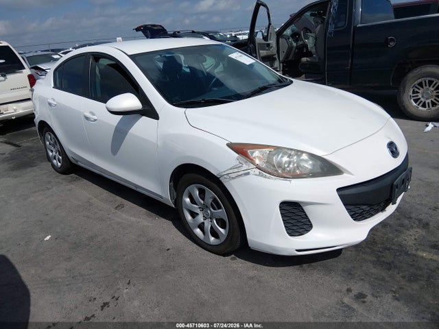 Продаж на аукціоні авто 2012 Mazda Mazda3 I Sport, vin: JM1BL1UG4C1520004, номер лоту: 45710603