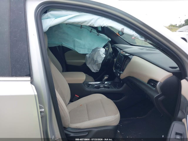 2022 Chevrolet Traverse Fwd Ls მანქანა იყიდება აუქციონზე, vin: 1GNERFKW5NJ138769, აუქციონის ნომერი: 45710608
