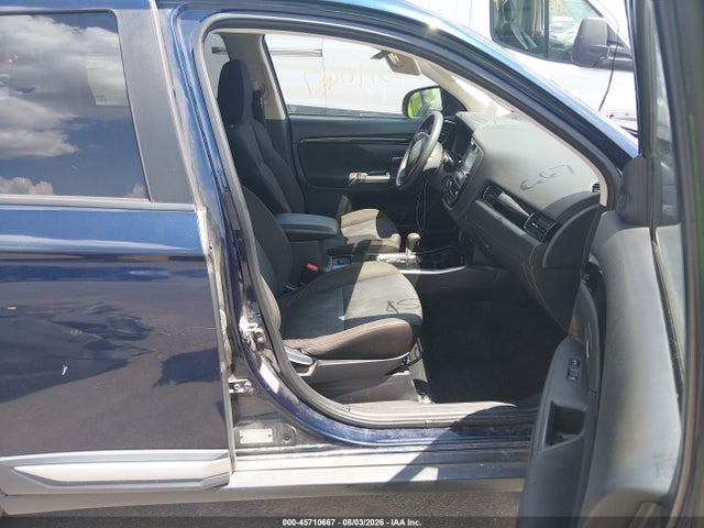 Продажа на аукционе авто 2019 Mitsubishi Outlander Es, vin: JA4AD2A39KZ037957, номер лота: 45710667