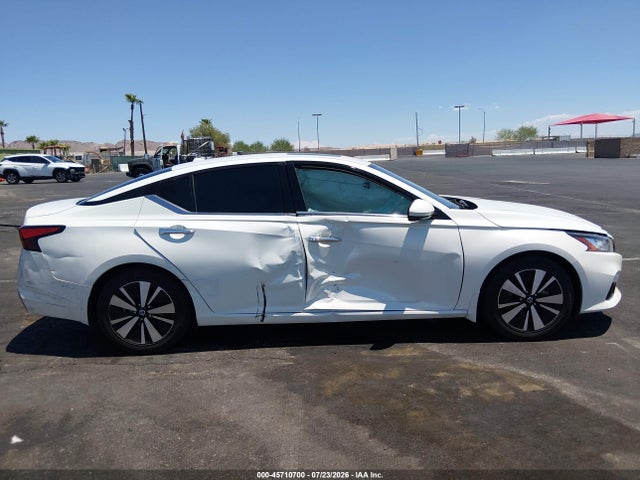 45710700 :رقم المزاد ، 1N4BL4EVXMN331873 vin ، 2021 Nissan Altima Sl Fwd مزاد بيع
