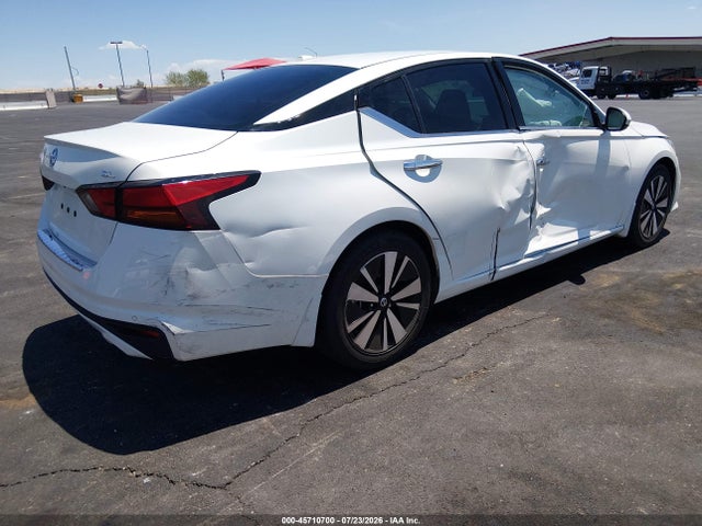 45710700 :رقم المزاد ، 1N4BL4EVXMN331873 vin ، 2021 Nissan Altima Sl Fwd مزاد بيع