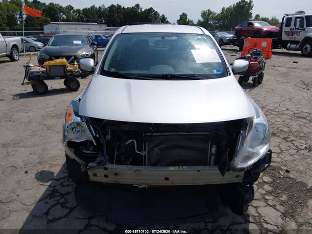 3N1CN7AP5KL875201 Nissan Versa 1.6 Sv