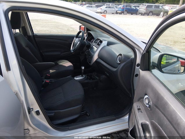 3N1CN7AP5KL875201 Nissan Versa 1.6 Sv