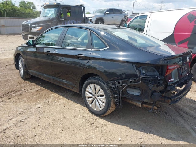 Продажа на аукционе авто 2019 Volkswagen Jetta 1.4t R-line/1.4t S/1.4t Se, vin: 3VWC57BU8KM236092, номер лота: 45710707