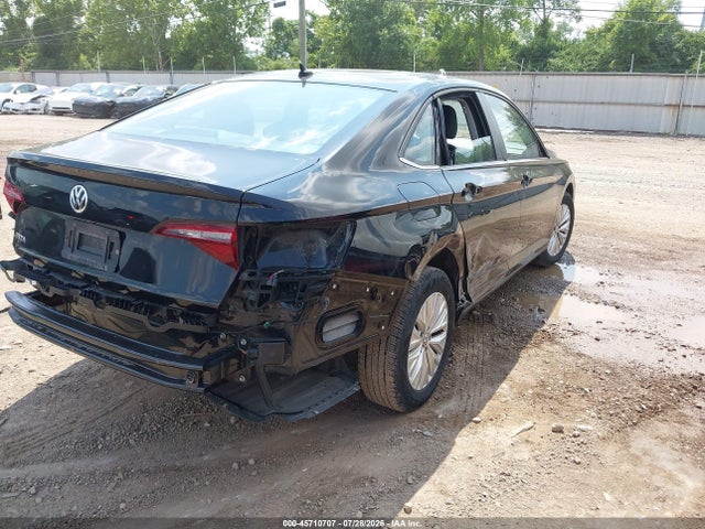 Продажа на аукционе авто 2019 Volkswagen Jetta 1.4t R-line/1.4t S/1.4t Se, vin: 3VWC57BU8KM236092, номер лота: 45710707