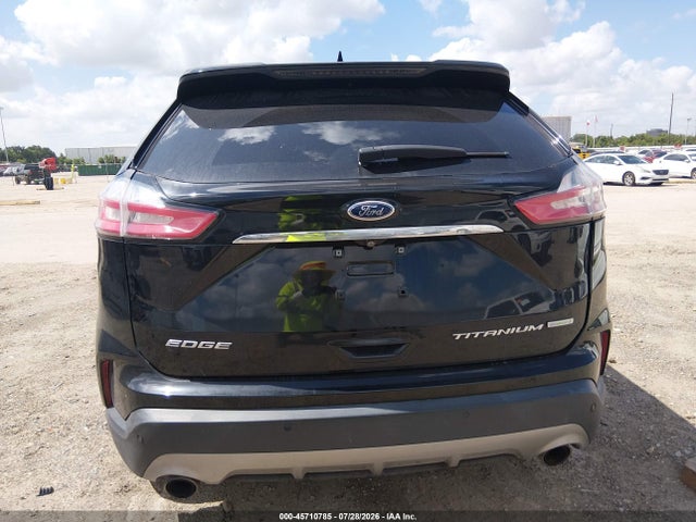 2FMPK3K95KBB68946 Ford Edge Titanium