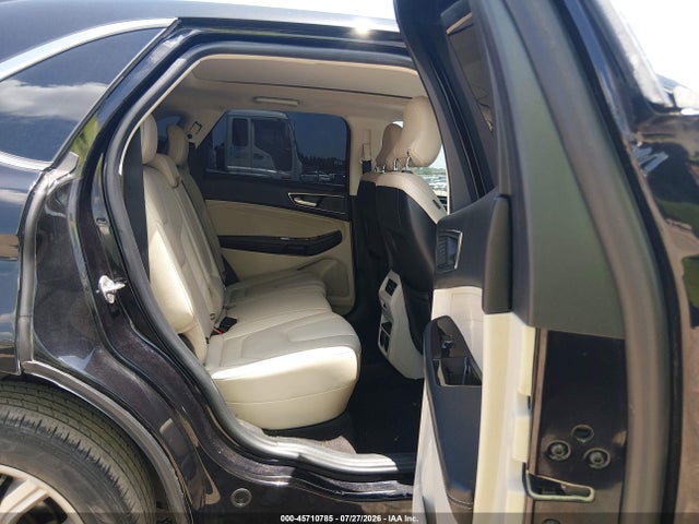 2FMPK3K95KBB68946 Ford Edge Titanium