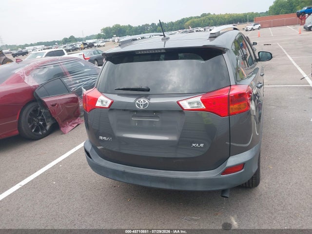 45710881 :رقم المزاد ، 2T3WFREV7FW187954 vin ، 2015 Toyota Rav4 Xle مزاد بيع