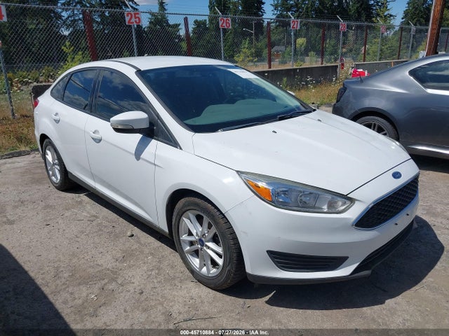 2016 1FADP3F23GL294063 main image